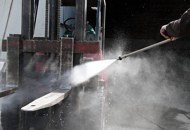 Best Driveway Pressure Washing  in San Andreas, CA